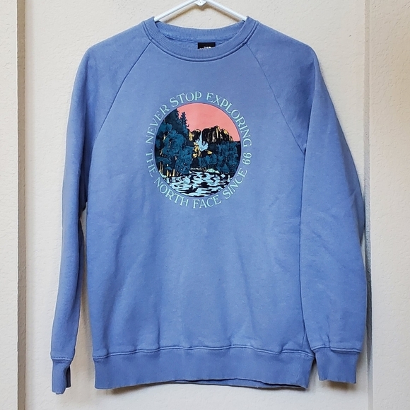 The North Face Women's Sweatshirt.   Size Small - Picture 1 of 5